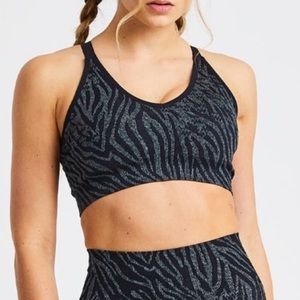 Evolve Animal Seamless Top - Black